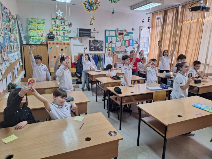 АСО ја промовира финансиската писменост меѓу учениците- едукативна посета за осигурување во ООУ „Гоце Делчев“