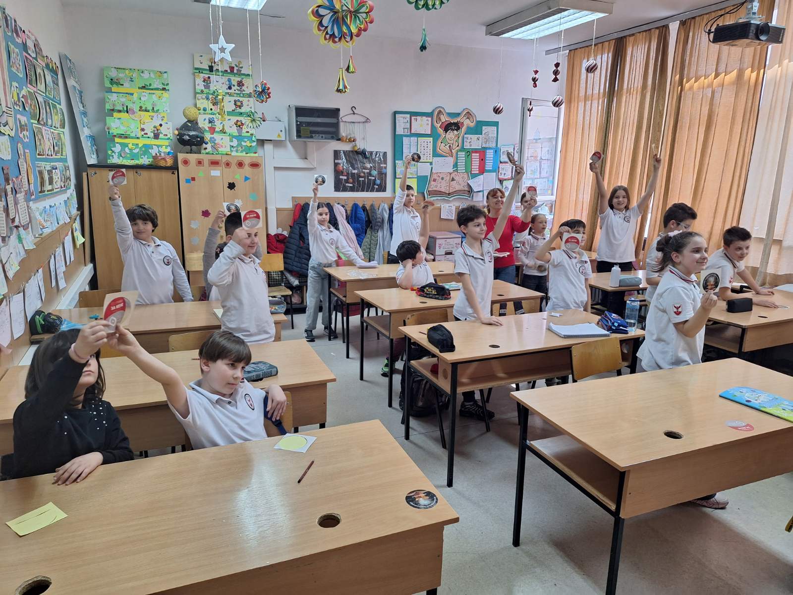 АСО ја промовира финансиската писменост меѓу учениците- едукативна посета за осигурување во ООУ „Гоце Делчев“